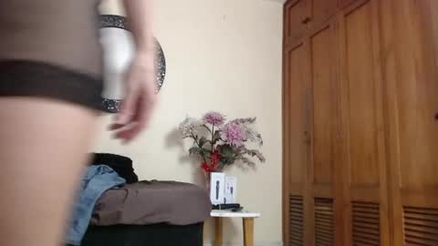 Snapshot of nicole_santana_ chatting on May 20, 2026, 9:32 pm Nicole Santana online show from May 20, 2026, 9:32 pm