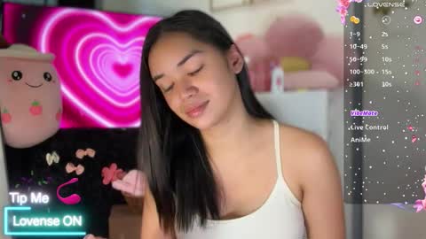 NICOLE online show from November 27, 2025, 4:14 am