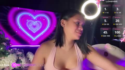 NICOLE online show from May 13, 2026, 9:44 pm
