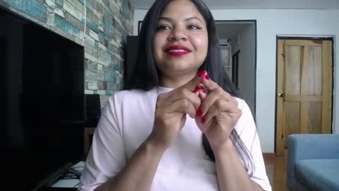 Nicole online show from October 11, 2025, 5:55 pm