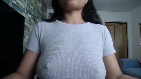 Nicole online show from May 21, 2026, 7:43 pm