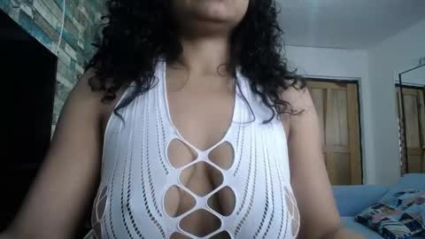 Nicole online show from June 1, 2026, 12:40 pm