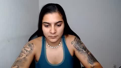 nicoleever online show from August 5, 2026, 5:49 pm