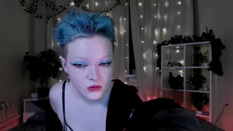 Nicole online show from December 26, 2024, 8:32 pm