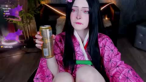 Snapshot of nicolefloret chatting on October 11, 2025, 8:18 pm Nicole online show from October 11, 2025, 8:18 pm