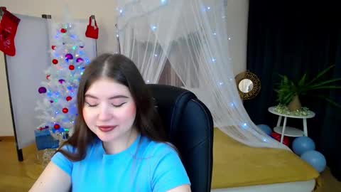 nicolefoxery online show from December 26, 2024, 8:11 pm