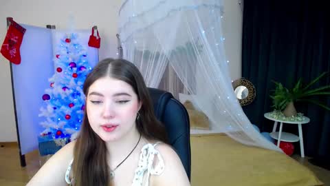 nicolefoxery online show from January 15, 2025, 3:22 am