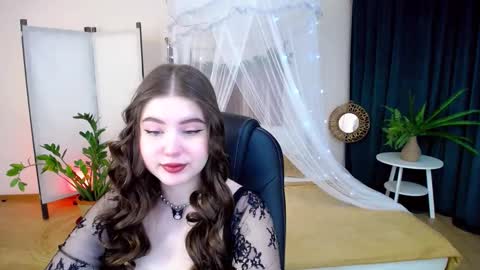 nicolefoxery online show from January 24, 2025, 3:22 am