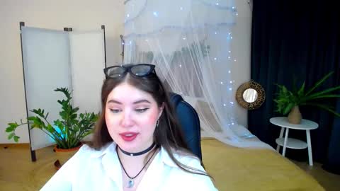 nicolefoxery online show from February 7, 2025, 1:25 am