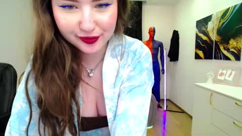 nicolefoxery online show from March 5, 2025, 6:23 am