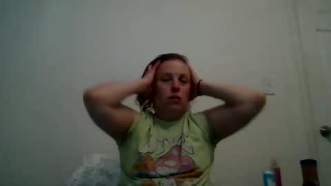 Nicole online show from May 10, 2026, 8:47 pm
