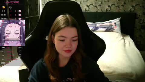 Snapshot of nicolemeew chatting on December 16, 2024, 7:54 pm NicoleMeew online show from December 16, 2024, 7:54 pm