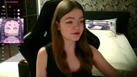 Snapshot of nicolemeew chatting on December 18, 2024, 6:57 pm NicoleMeew online show from December 18, 2024, 6:57 pm