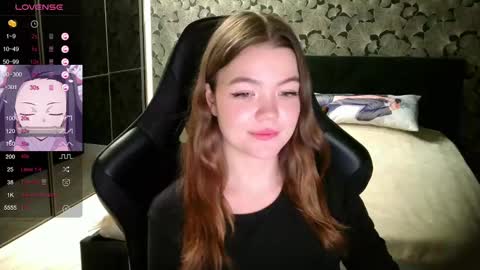 Snapshot of nicolemeew chatting on January 27, 2025, 2:20 am NicoleMeew online show from January 27, 2025, 2:20 am