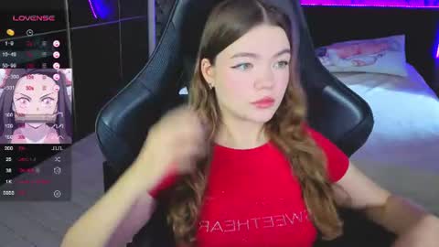 NicoleMeew online show from July 21, 2026, 1:30 am