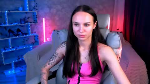 Nicole online show from July 7, 2026, 5:39 pm
