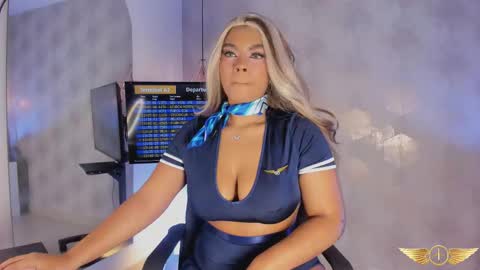 Snapshot of nicolemorelli2 chatting on October 14, 2025, 12:28 pm Andrea give it a thumbs up please its important  online show from October 14, 2025, 12:28 pm