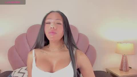 NICOLE online show from October 8, 2025, 12:25 pm