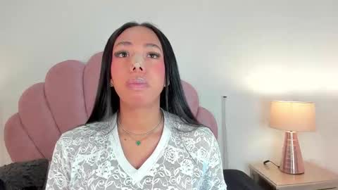 NICOLE online show from December 1, 2025, 12:54 pm