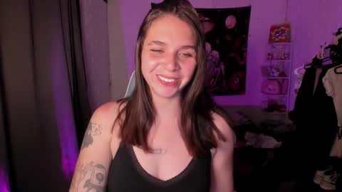 Snapshot of nicolepeachx chatting on September 14, 2025, 11:37 pm Nicol independent model online show from September 14, 2025, 11:37 pm