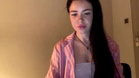 Snapshot of nicolepleasure chatting on March 3, 2026, 8:59 pm Nicole online show from March 3, 2026, 8:59 pm