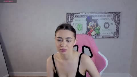 NicoleRossss online show from June 22, 2026, 1:40 am
