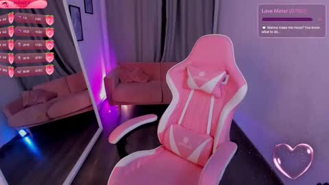 Nicoll online show from January 7, 2026, 1:13 pm