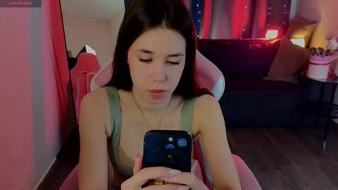 Nicoll online show from February 6, 2026, 6:18 am