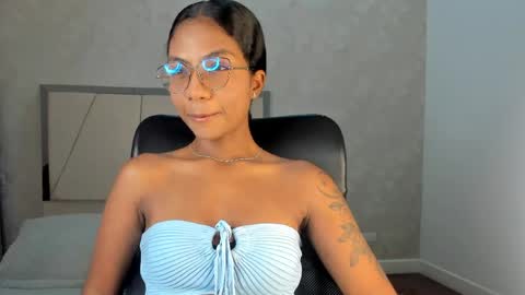 Nicol  online show from April 8, 2026, 2:44 am
