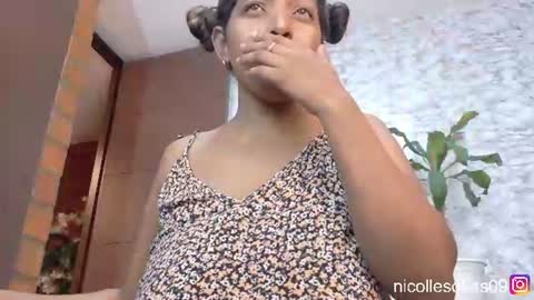 nicolle4 online show from July 28, 2026, 1:56 am