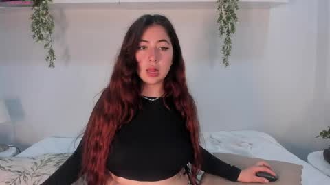Snapshot of nicolle_evanss_ chatting on May 13, 2026, 4:54 am nicolle_evanss_ online show from May 13, 2026, 4:54 am