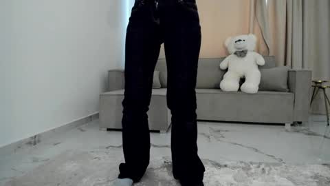 Snapshot of nicolledelight chatting on April 4, 2026, 5:16 am Nicolle online show from April 4, 2026, 5:16 am