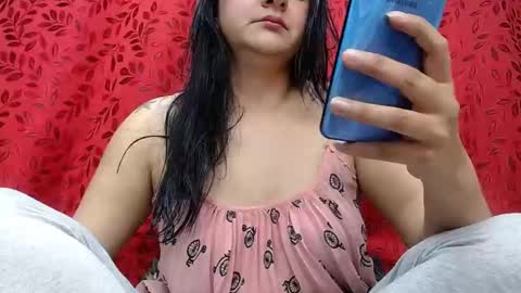 Snapshot of nicolleowens chatting on October 17, 2025, 9:50 pm NICOLLE online show from October 17, 2025, 9:50 pm