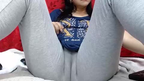 Snapshot of nicolleowens chatting on October 20, 2025, 10:43 pm NICOLLE online show from October 20, 2025, 10:43 pm