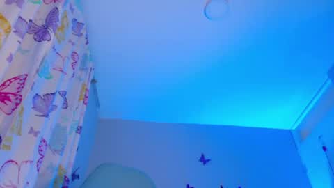 Nicolle Miley online show from June 13, 2026, 4:10 am