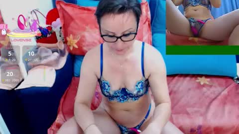Nicolle online show from May 6, 2026, 2:40 am