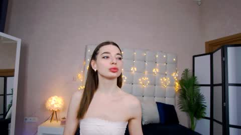 NicolRos online show from January 6, 2025, 8:14 am