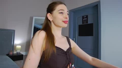 NicolRos online show from April 29, 2026, 2:32 pm