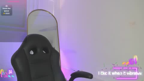 Nicol online show from February 19, 2026, 9:55 pm