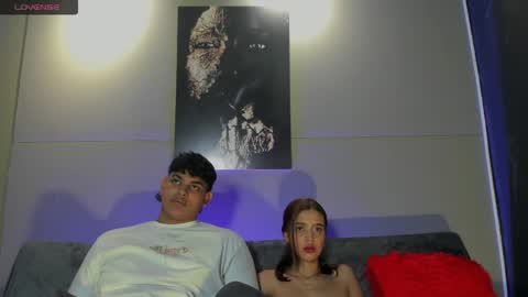 Nicol online show from May 3, 2026, 10:05 pm