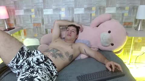 nicoo_2036 online show from October 19, 2025, 1:56 pm