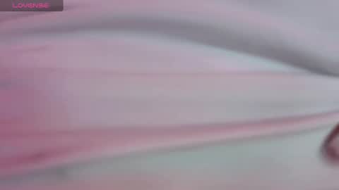 Snapshot of nicte_t chatting on October 8, 2025, 8:50 pm Nic online show from October 8, 2025, 8:50 pm