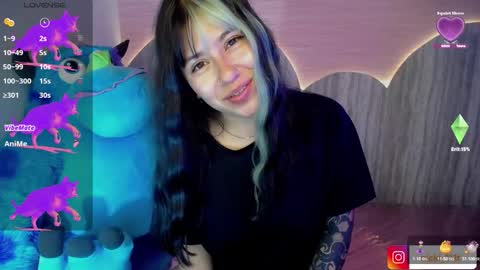 Snapshot of nicte_t chatting on October 25, 2025, 9:09 pm Nic online show from October 25, 2025, 9:09 pm