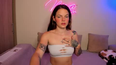 Snapshot of niela_go chatting on January 15, 2026, 9:07 pm Niela online show from January 15, 2026, 9:07 pm