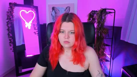 Snapshot of nielletablossom chatting on February 13, 2025, 5:58 am Nellie online show from February 13, 2025, 5:58 am