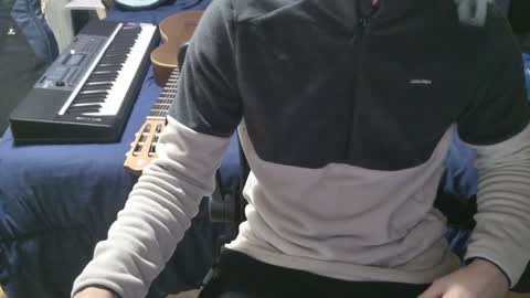 Julian online show from January 10, 2025, 1:31 pm