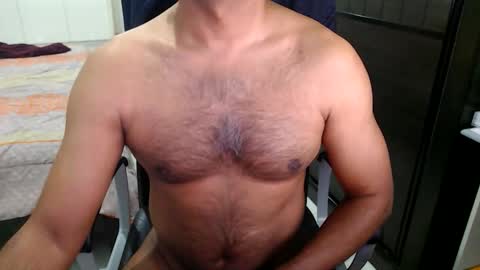 Snapshot of night_rider09711 chatting on December 29, 2024, 10:14 pm night_rider09711 online show from December 29, 2024, 10:14 pm