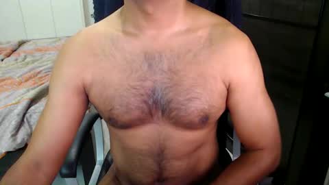 Snapshot of night_rider09711 chatting on January 9, 2025, 7:10 am night_rider09711 online show from January 9, 2025, 7:10 am