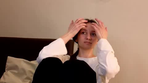 Anna online show from February 7, 2026, 7:01 am