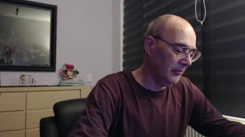 Snapshot of nightkeeper63 chatting on September 21, 2025, 12:56 am nightkeeper63 online show from September 21, 2025, 12:56 am